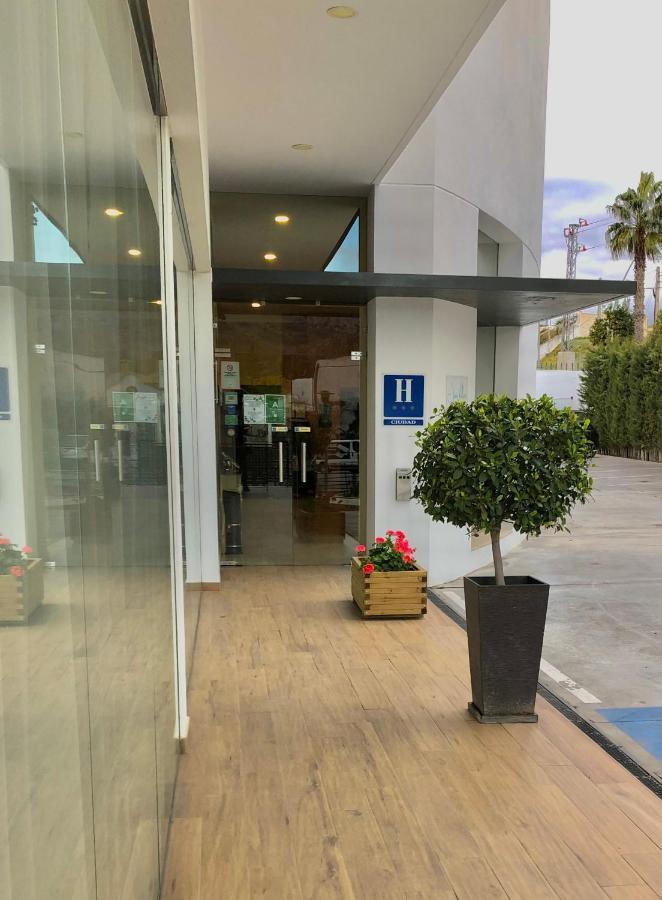 门西亚萨博提卡酒店 Doña Mencía 外观 照片